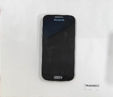 Сотовый телефон Samsung GT -I9195 не включается, на экране трещина